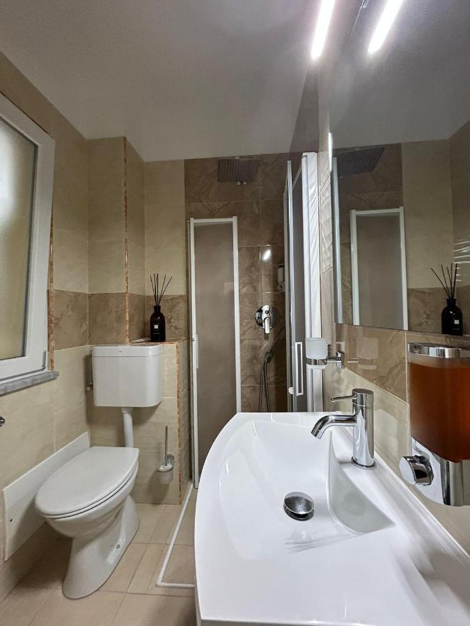 Agas Exclusive Apartment Catanzaro Luaran gambar